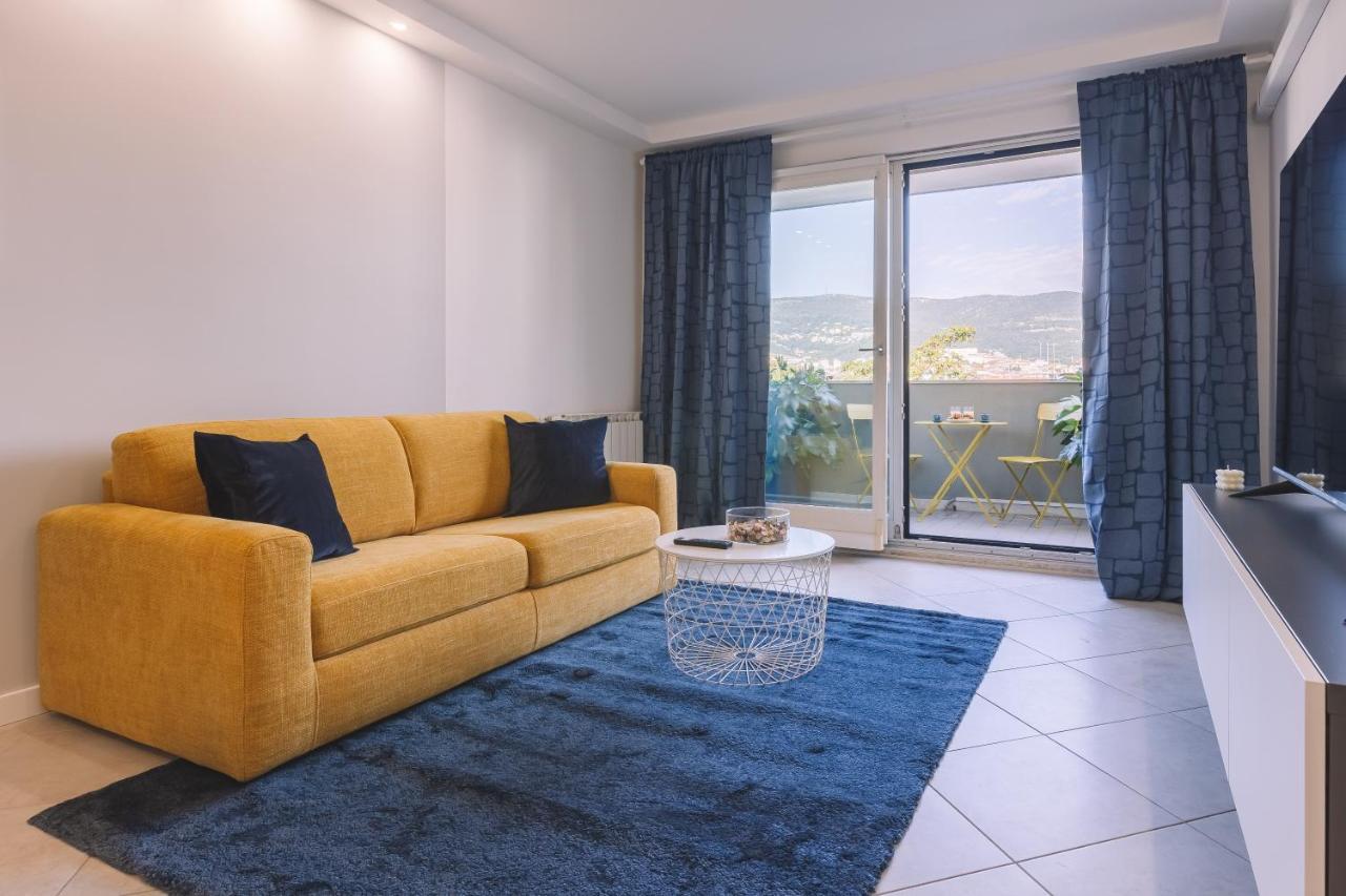 Esclusiva Suite Con Terrazza/Ultra Wi-Fi/Free Park Triest Exterior foto